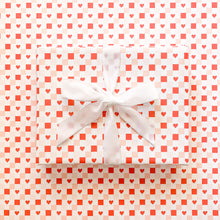 Load image into Gallery viewer, Heart Checkered Pattern Wrapping Paper